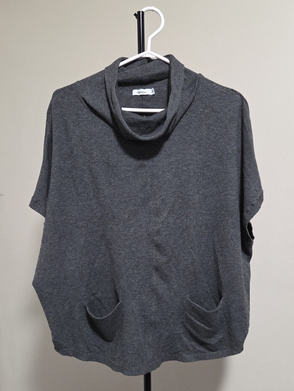 Reitmans Women's Charcoal Gray Turtleneck Pocket Sweater